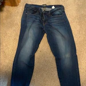 Lucky brand size 8 capris